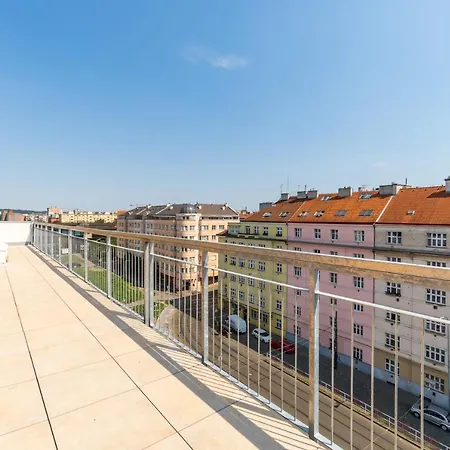 Center Penthouse: Modern One-bedroom With Free Parking Apartment Prague