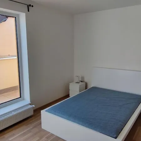 Apartment Center Penthouse: Modern One-bedroom With Free Parking Prague
