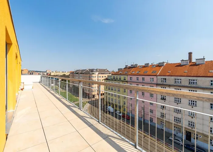 One Bedroom Penthouse # 82 In The Brand New Building Close To The Center With Free Parking Appartement Praag