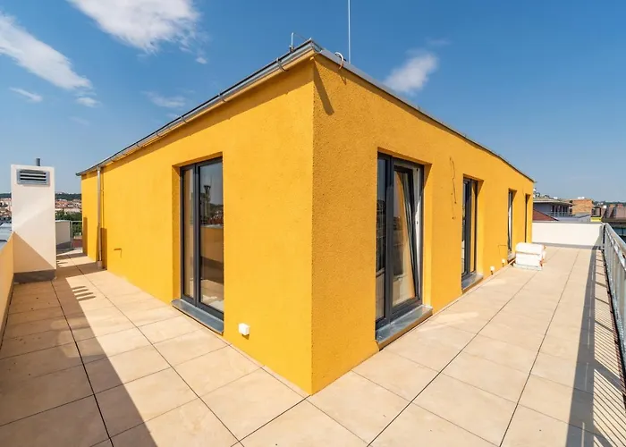 One Bedroom Penthouse # 82 In The Brand New Building Close To The Center With Free Parking